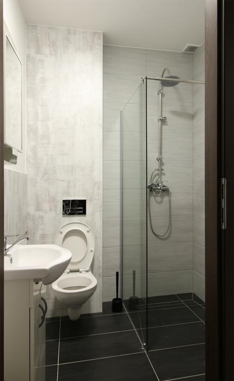 Willa Browar Pokoje Goscinne W Centrum Miasta Na Starowce, Self Check In 24H, Fv, Tv Smart, Darmowe Wi-Fi, Parking, W Sasiedztwie Restauracji I Kawiarni, Uslugi Escort Zakazane Starogard Gdański Exterior foto
